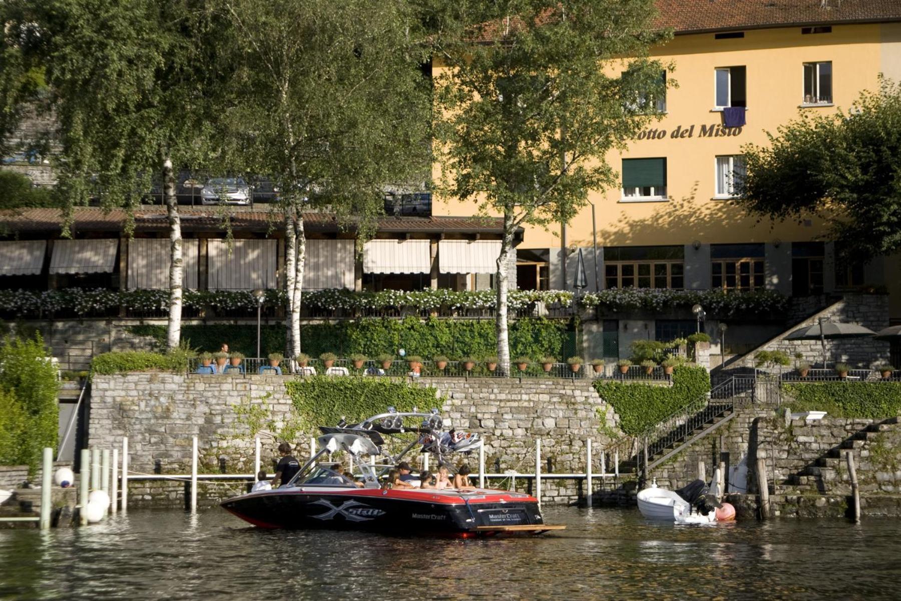 Hotel Crotto Del Misto Lezzeno Exterior foto
